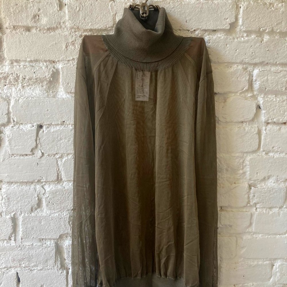 LIKE NEW~ WOLFORD TULLE PULLOVER TURTLENECK IN OLIVE GREEN~ XS